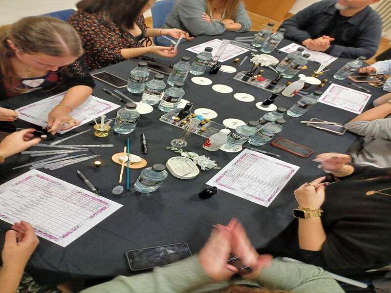 Taller-de-Aromas-Crea-tu-Perfume_1